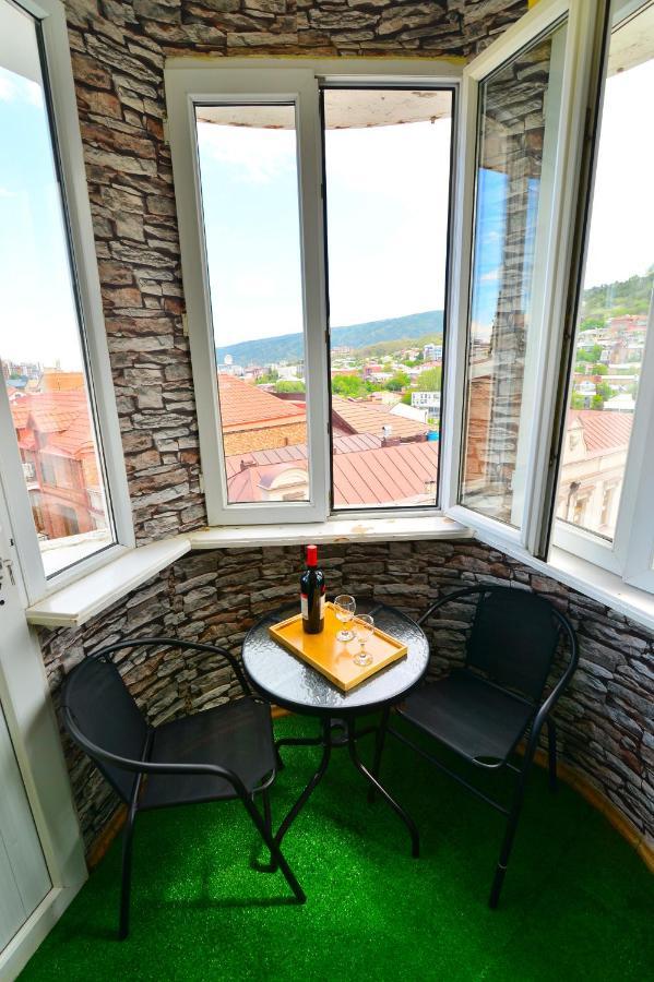 Hotel Blissdom Tbiliszi Kültér fotó