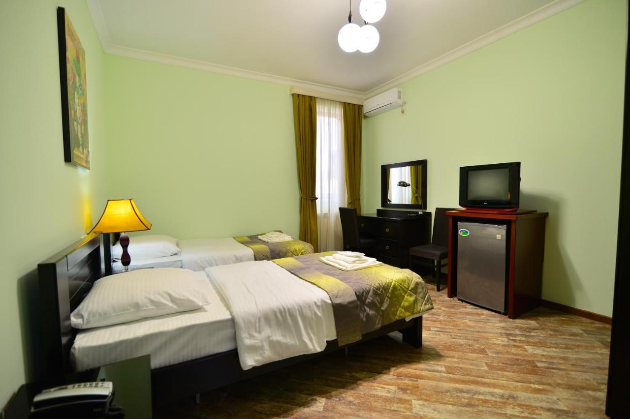 Hotel Blissdom Tbiliszi Kültér fotó