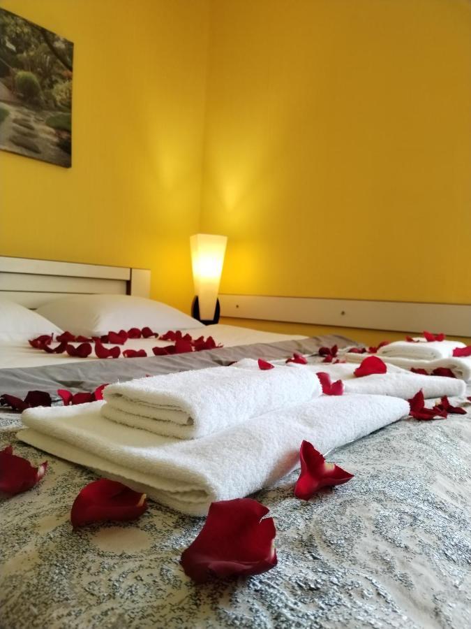 Hotel Blissdom Tbiliszi Kültér fotó