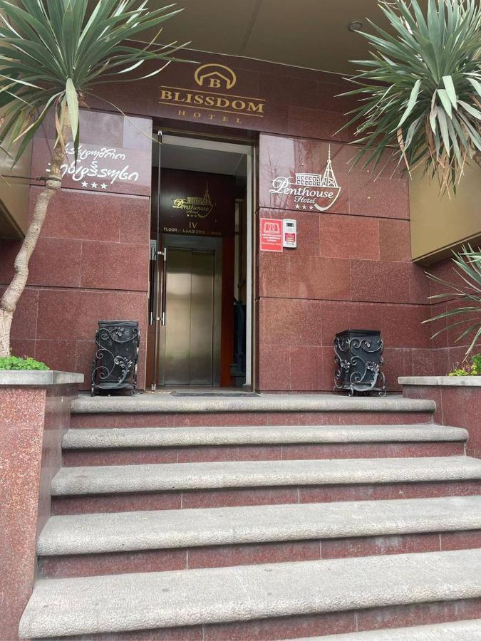 Hotel Blissdom Tbiliszi Kültér fotó