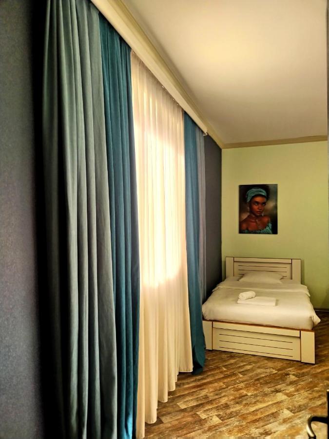 Hotel Blissdom Tbiliszi Kültér fotó