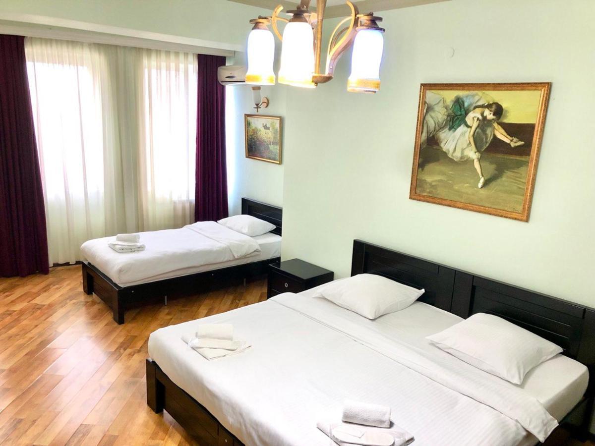 Hotel Blissdom Tbiliszi Kültér fotó
