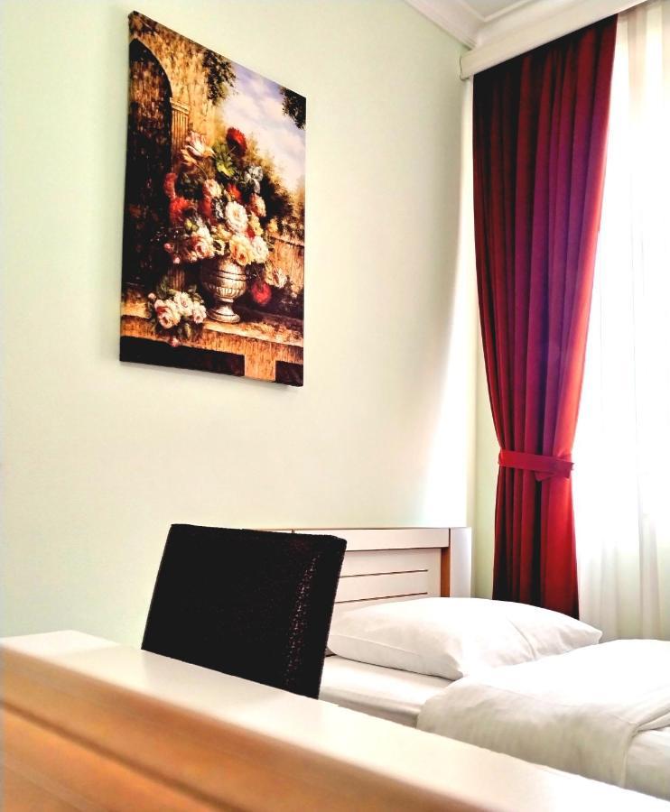 Hotel Blissdom Tbiliszi Kültér fotó