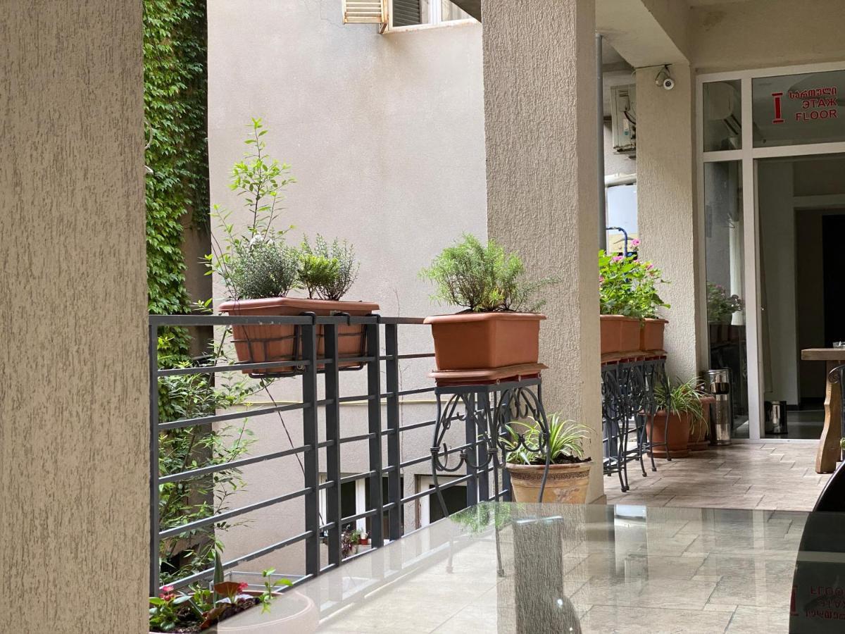 Hotel Blissdom Tbiliszi Kültér fotó